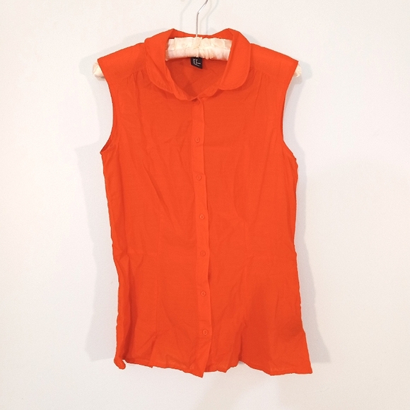 H&M Sleeveless Button Down Shirt | US 8 - Picture 2 of 6